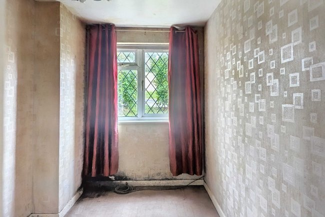 7 Bruce Drive, Selsdon, South Croydon, and Garage 27, CR2 8SL 4