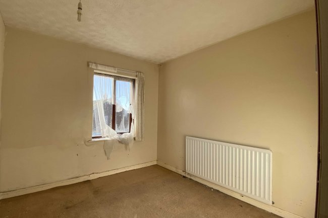 24 Holly Hill, Shildon, County Durham, DL4 2DA 4