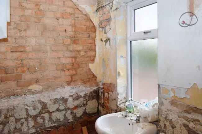 684 Sewall Highway, Coventry, CV6 7JJ 5