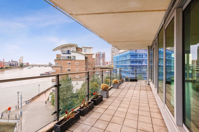 79 & 80 Ensign House, Juniper Drive, London, SW18 1TR 2