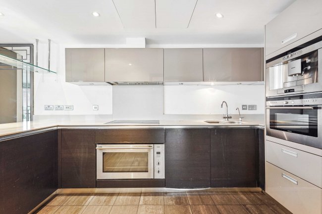 79 & 80 Ensign House, Juniper Drive, London, SW18 1TR 2