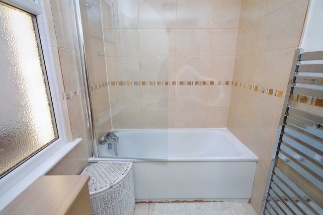 63b Wrottesley Road, Willesden, London, NW10 5UL 7