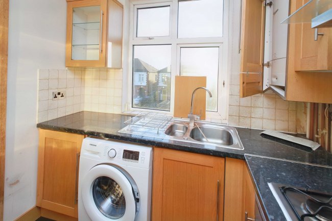 63b Wrottesley Road, Willesden, London, NW10 5UL 7