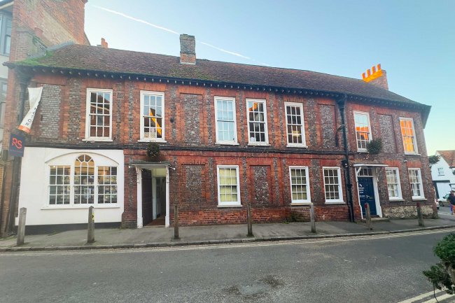 Watlington Business Centre, 1 High Street, Watlington, OX49 5PH 7