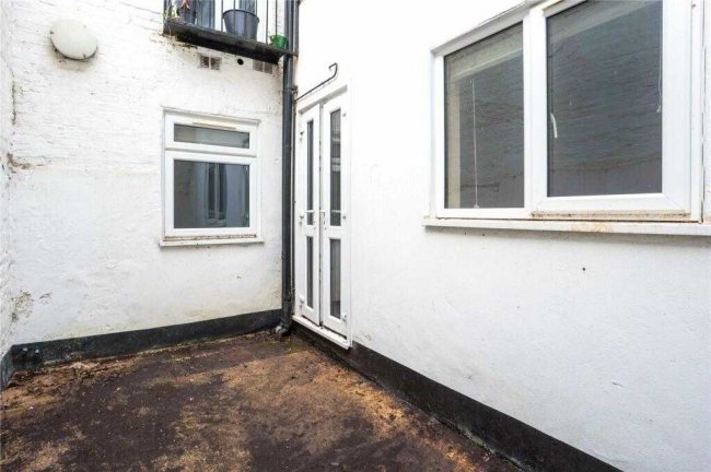 1 Oakley Street, Chelsea, SW3 5NN 4