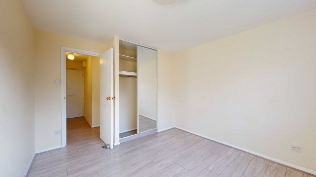 37 Birchwood Close, Morden, Surrey, SM4 5LA 9