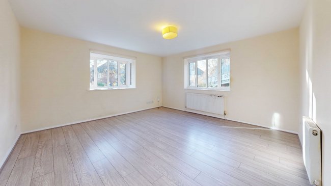 37 Birchwood Close, Morden, Surrey, SM4 5LA 9