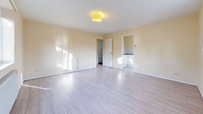 37 Birchwood Close, Morden, Surrey, SM4 5LA 9