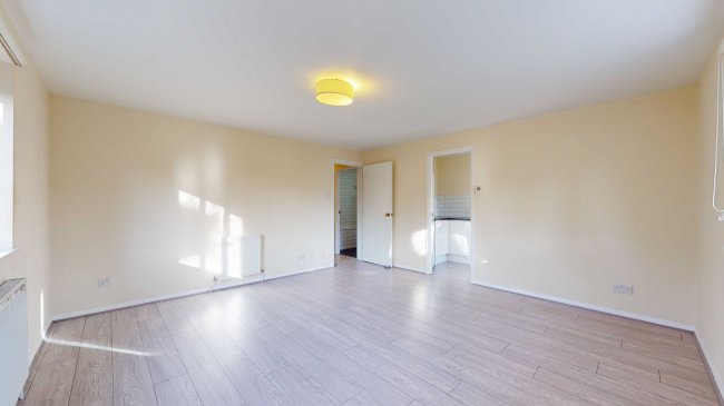 37 Birchwood Close, Morden, Surrey, SM4 5LA 9