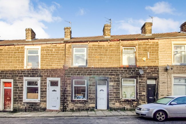 53 Cleveland Street, Colne, Lancashire, BB8 0BD 7