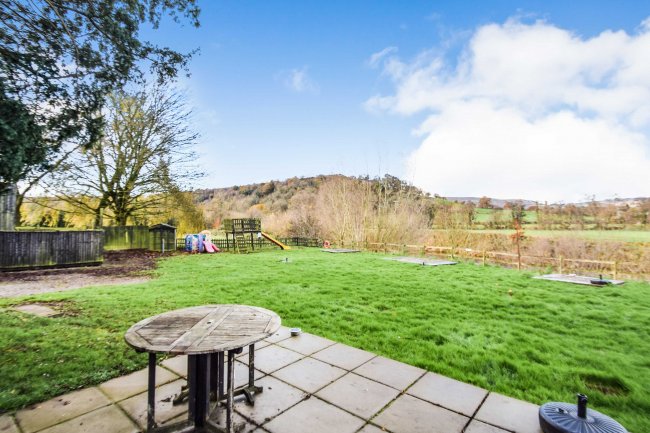 The Chainbridge Inn, Chainbridge Road, Kemeys Commander, Usk, NP15 1PP 10