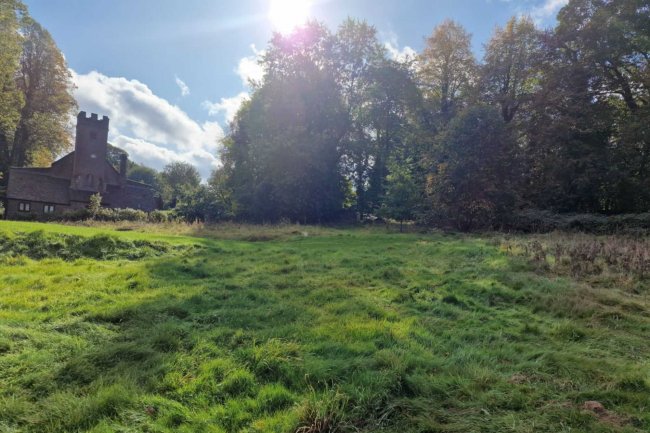 Cell Lodge Church Land, Church End, St Albans AL3 8PY 1
