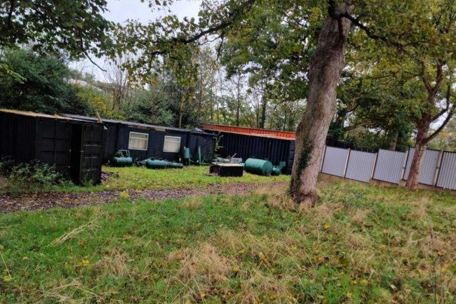 Cell Park Lane, Dunstable Road St Albans, AL3 8QJ 2