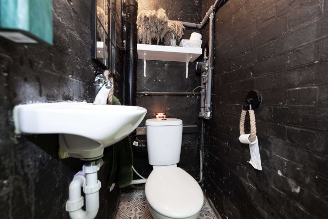 21 Croham Road, Croydon, CR2 7PB 2