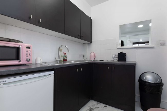 21 Croham Road, Croydon, CR2 7PB 2