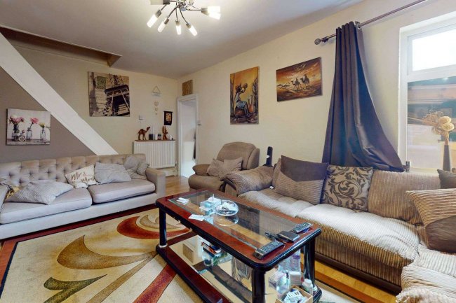 313 Ruislip Road East, Greenford UB6 9BG 1