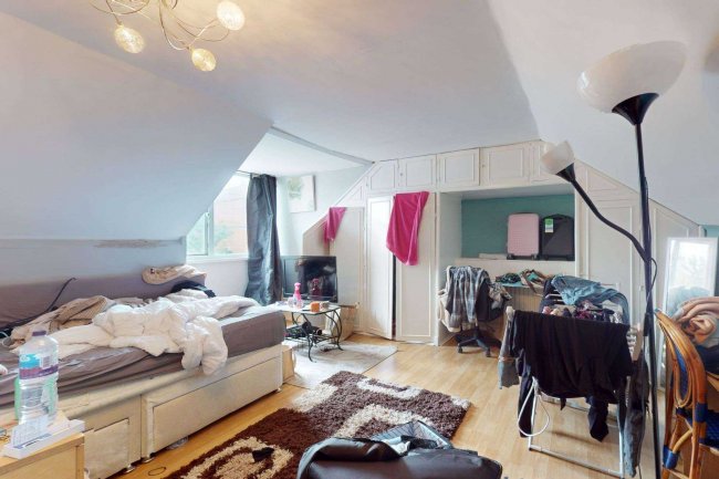 313 Ruislip Road East, Greenford UB6 9BG 1