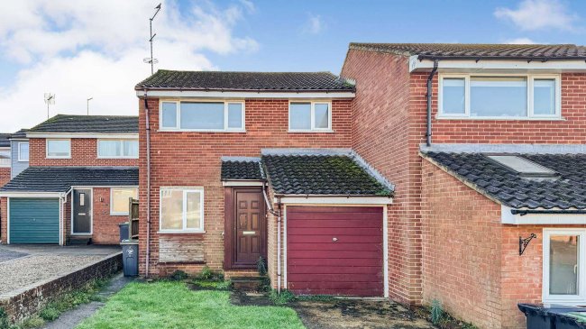 17 Pilgrim Close, Great Chesterford, Saffron Walden, Essex, CB10 1QG 2