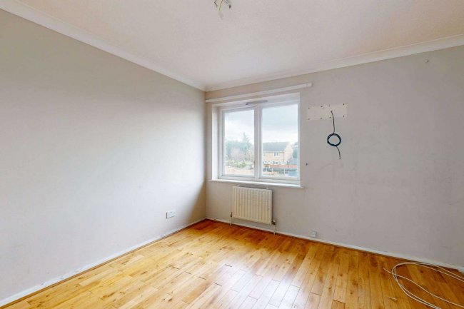 66 Omnibus Way, Walthamstow, London, E17 4QF 5