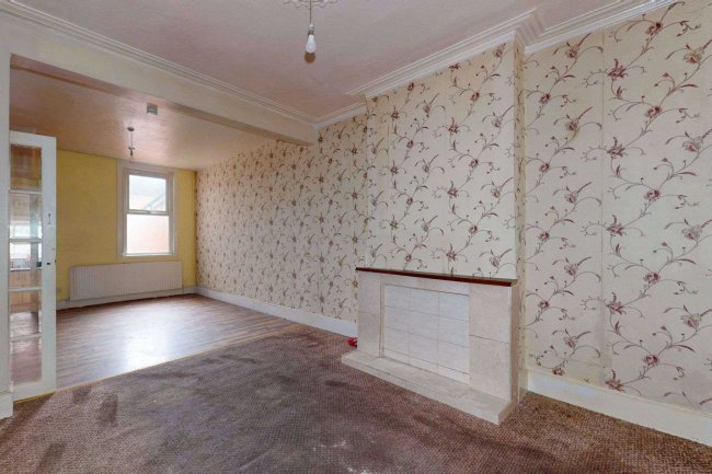 43 Britannia Road, Ilford, Essex, IG1 2EQ 6