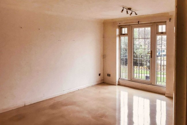 Flat 4 Grove Lodge 130 Gunners Road, Shoeburyness, Southend-On-Sea, SS3 9UD 6