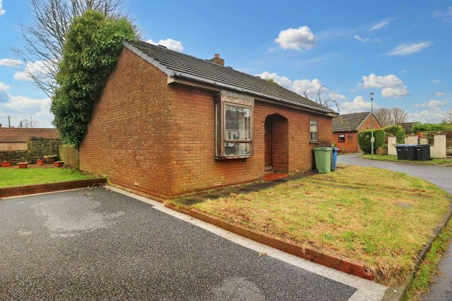 3 East Grange Court, Easington Village, Peterlee SR8 3DG 5