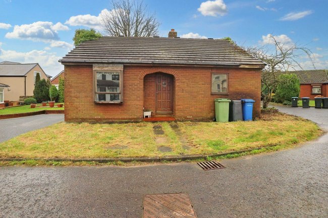 3 East Grange Court, Easington Village, Peterlee SR8 3DG 5