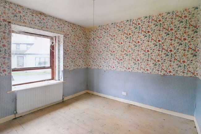 3 East Grange Court, Easington Village, Peterlee SR8 3DG 5