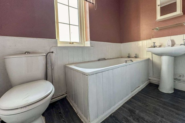 35 Elisabeth Avenue, Birtley, Chester Le Street, County Durham, DH3 1JT 6