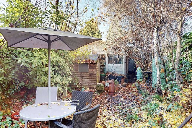 38 Thornbury Road, Isleworth TW7 4LL 5