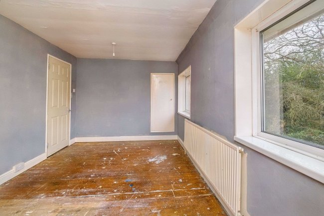 42 Whitedown Road, Tadley, Hampshire, RG26 4BY 5