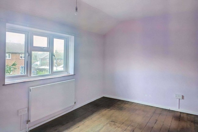 98 Cherry Tree Road, Beaconsfield, Buckinghamshire, HP9 1BH 4