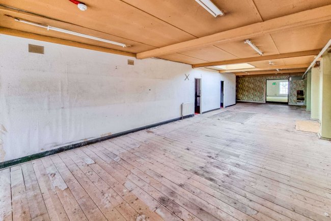 113 High Street, Rhyl, LL18 1TR 9