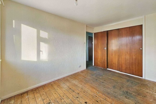 3 Winsford Walk, Sale, M33 2SJ 2