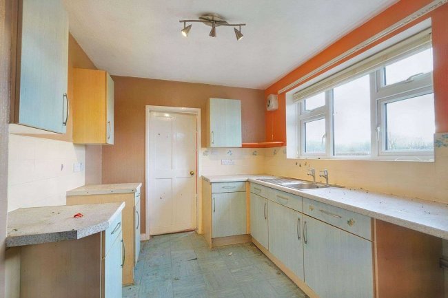 46 Woodhouse Lane, Dunham Massey, WA14 5SE 1