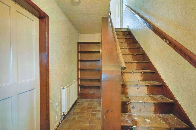 46 Woodhouse Lane, Dunham Massey, WA14 5SE 1