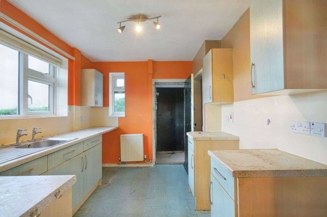 46 Woodhouse Lane, Dunham Massey, WA14 5SE 1