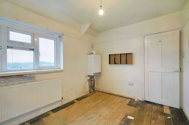 46 Woodhouse Lane, Dunham Massey, WA14 5SE 1