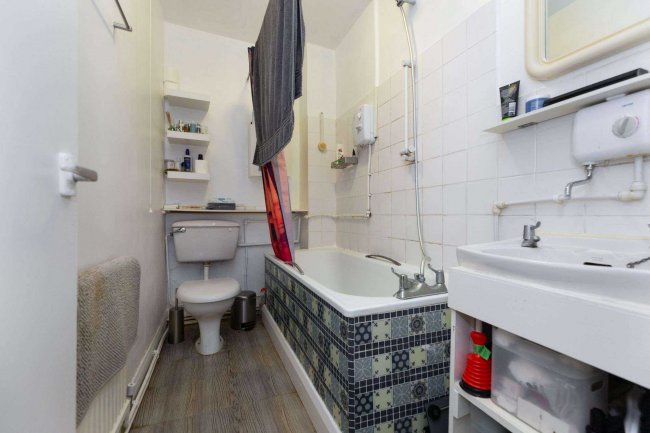 A-C, 69 Cornwall Crescent, Notting Hill ,London, W11 1PJ 6