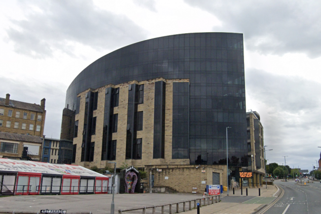 171 The Gatehaus, Leeds Road, Bradford, West Yorkshire, BD1 5BQ 7