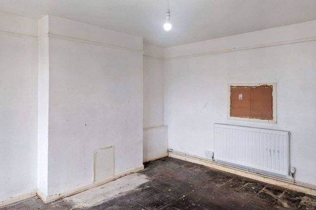 21 Nimmo Drive, Bushey Heath, WD23 4GA 7