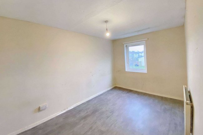 14 Burnet, Stantonbury, Milton Keynes, MK14 6AJ 10