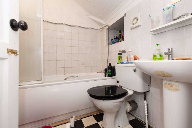 20 Alexandra Street, Southend-on-Sea, SS1 1BU 7