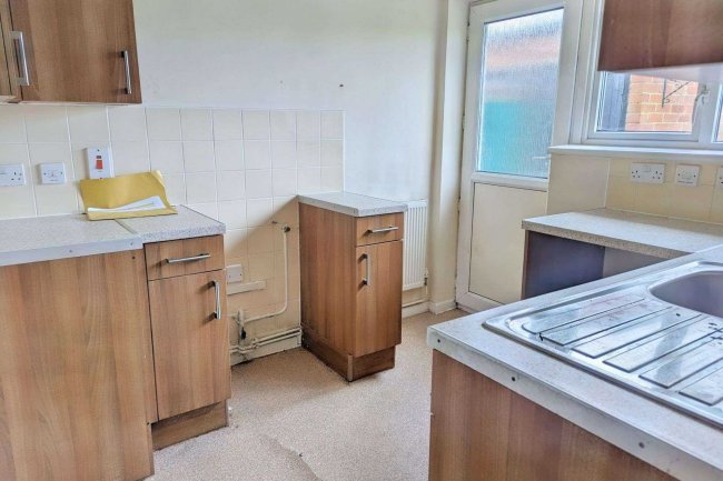 12 Heatherden Green, Iver Heath, Iver, SL0 0PZ 10