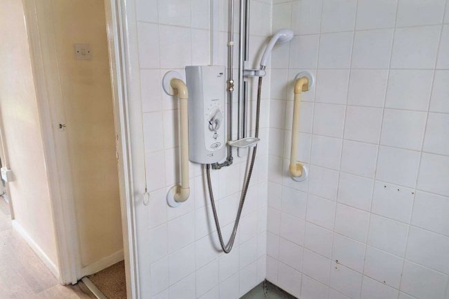 12 Heatherden Green, Iver Heath, Iver, SL0 0PZ 10