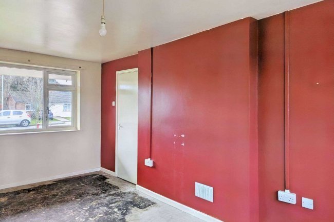 12 Heatherden Green, Iver Heath, Iver, SL0 0PZ 10