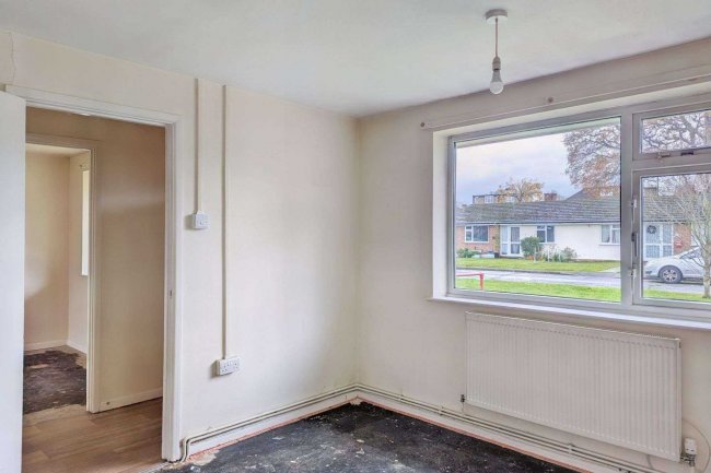 12 Heatherden Green, Iver Heath, Iver, SL0 0PZ 10