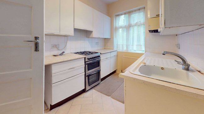 29 Connell Crescent, Ealing, London, W5 3BH 7