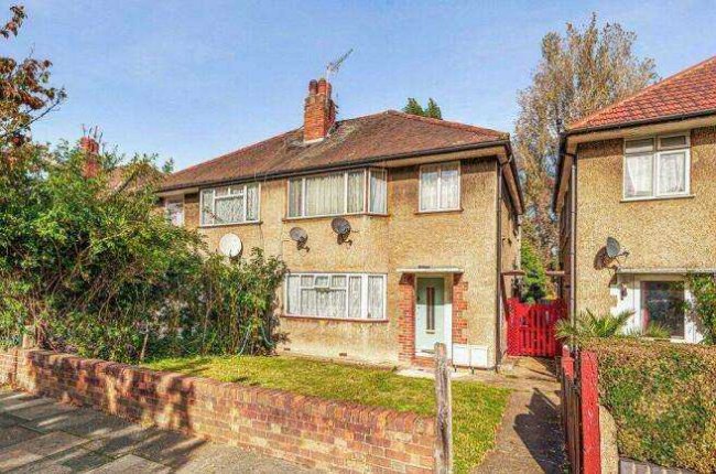 29 Connell Crescent, Ealing, London, W5 3BH 7