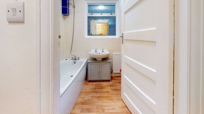 29 Connell Crescent, Ealing, London, W5 3BH 7